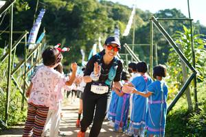 BIB: 1546
                            <button type="button" onclick="openModal(19047973)" class="btn btn-primary btn-sm float-right btn-popup" data-toggle="modal" data-target=".modal-high-quality">
                        <i class="fas fa-shopping-cart"></i> Add to Cart
                    </button>
                                            <button type="button" onclick="isThisMe(19047973, true)" class="btn btn-success btn-sm float-right btn-popup btn-isme hidden" data-toggle="tooltip" data-placement="bottom" title="นี่คือรูปของคุณใช่ไหม คลิกที่นี่เพื่อเอาเข้าอัลบั้ม">
                        <i class="fas fa-plus"></i> Add to album
                    </button>
                    <button type="button" onclick="isThisMe(19047973, false)" class="btn btn-warning btn-sm float-right btn-popup btn-isnotme hidden">
                        <i class="fas fa-ban"></i> Remove from album
                    </button>